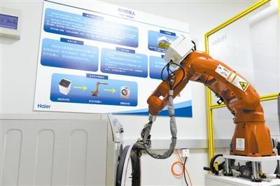 數(shù)字賦能，天津制造“智能接手” 當(dāng)數(shù)據(jù)說話、技術(shù)加碼、網(wǎng)絡(luò)賦能的乘法效應(yīng)